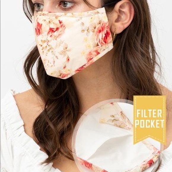 🆑 Floral Face Mask with Built In Filter/Nose Bar - Picture 12 of 14